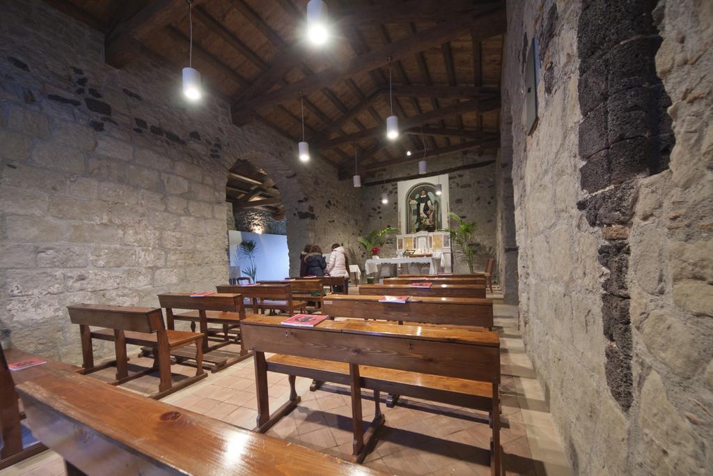 Animosa Suites Castiglione De Sicilia Eksteriør billede