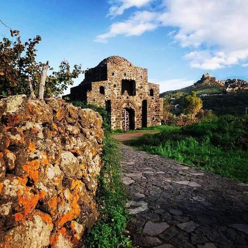 Animosa Suites Castiglione De Sicilia Eksteriør billede